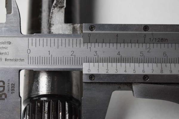 CARDAN DROIT PEUGEOT 307 1.6HDI - Vue 3